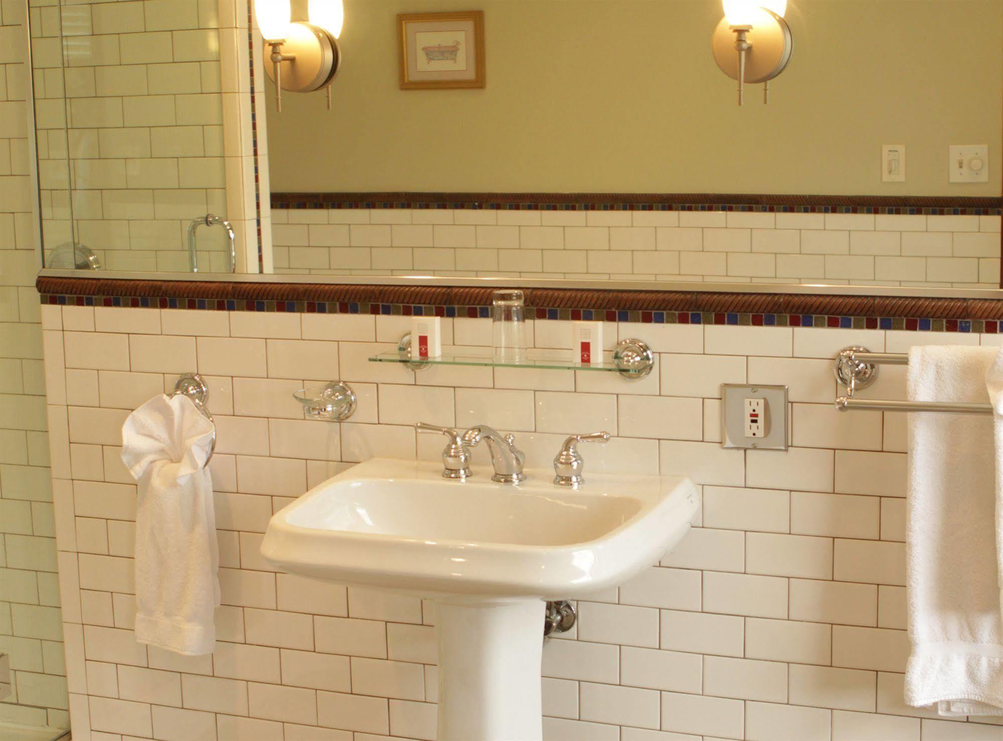 Auberge De La Place Royale Montreal Ngoại thất bức ảnh